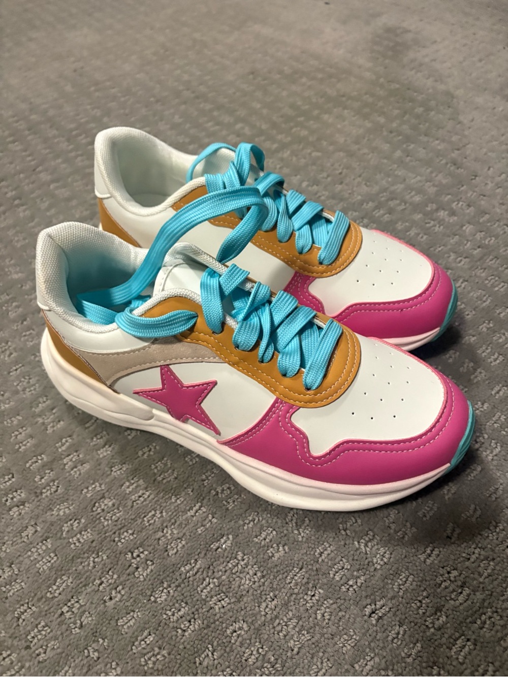 Vintage Havana White Pink Blue Tan Colorblock Sneakers